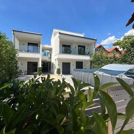Mulberry Apartman