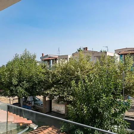 Apartman Mulberry Dioniszíu-part